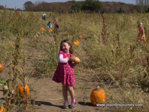 girl and gourd